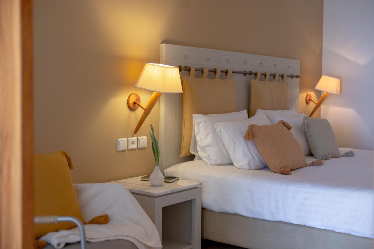 Twin Room Side Sea View