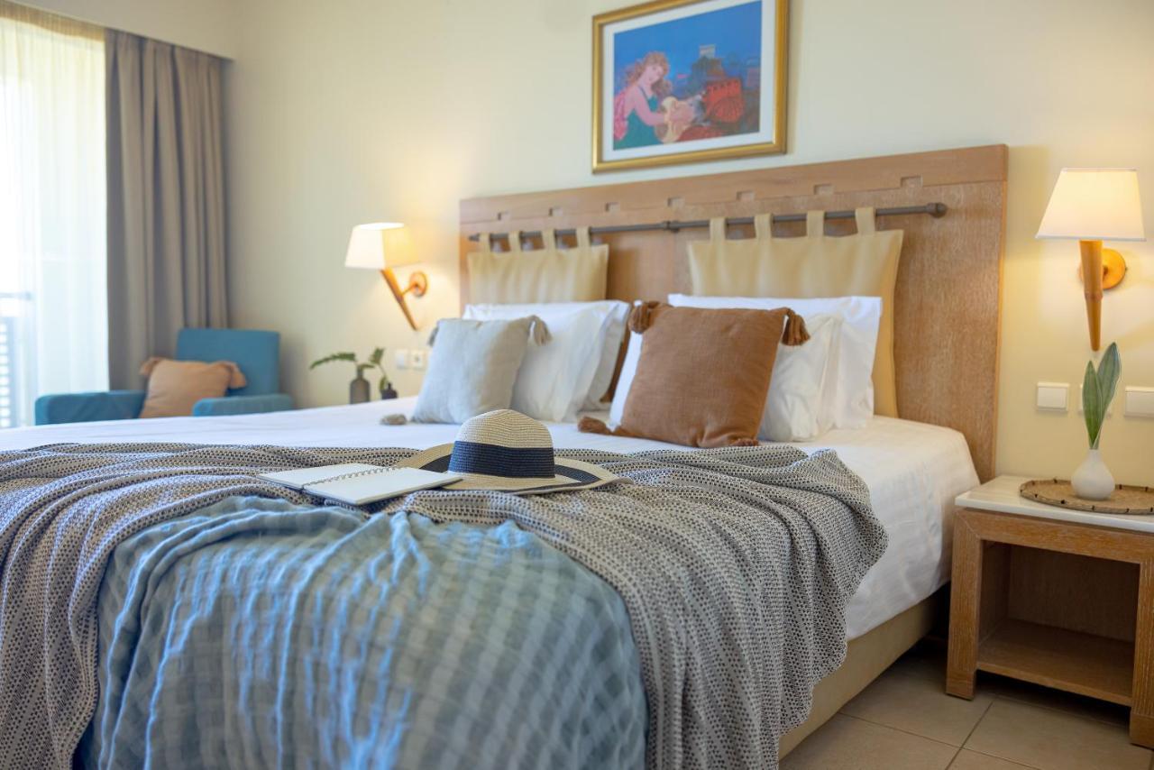 Twin Room Sea Front